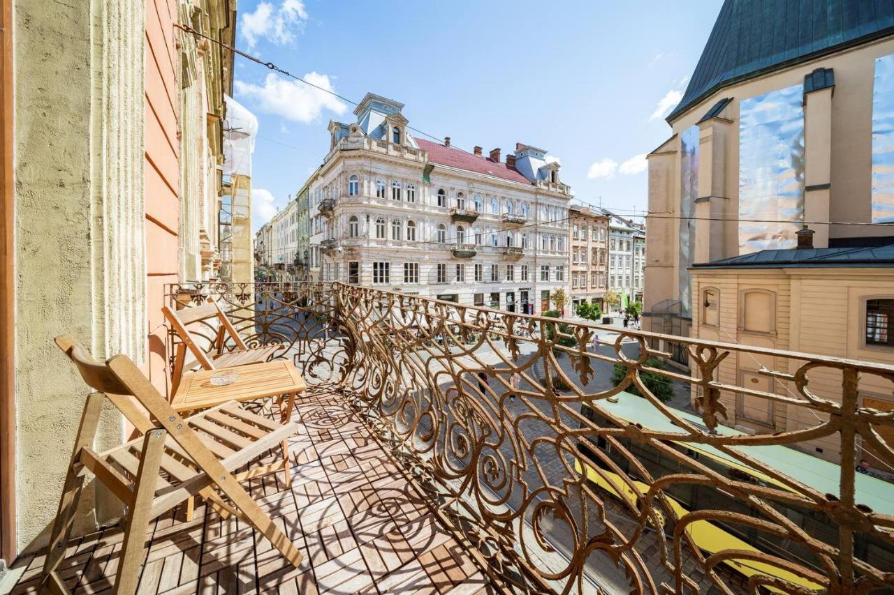 Апартаменти На Площі Ринок 12 Lviv Extérieur photo