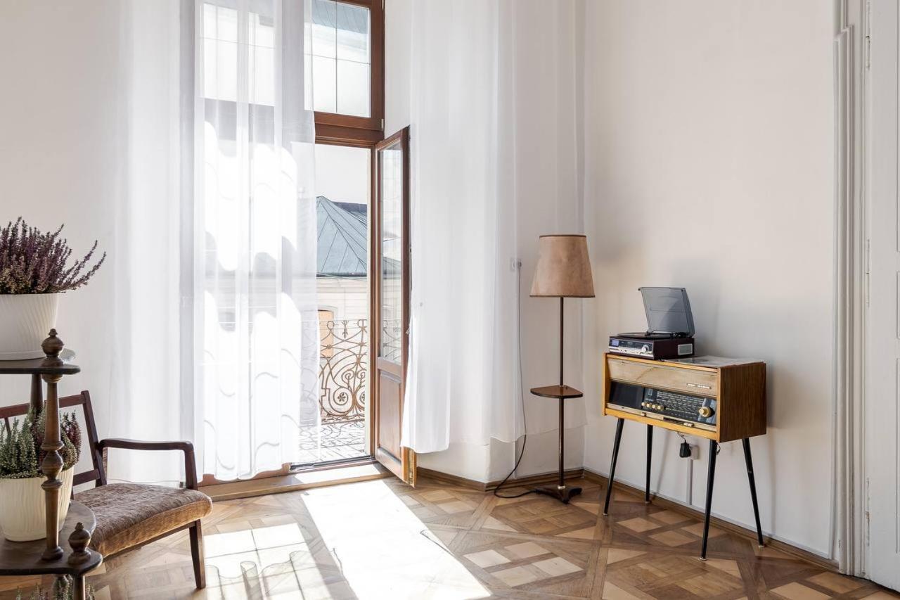 Апартаменти На Площі Ринок 12 Lviv Extérieur photo