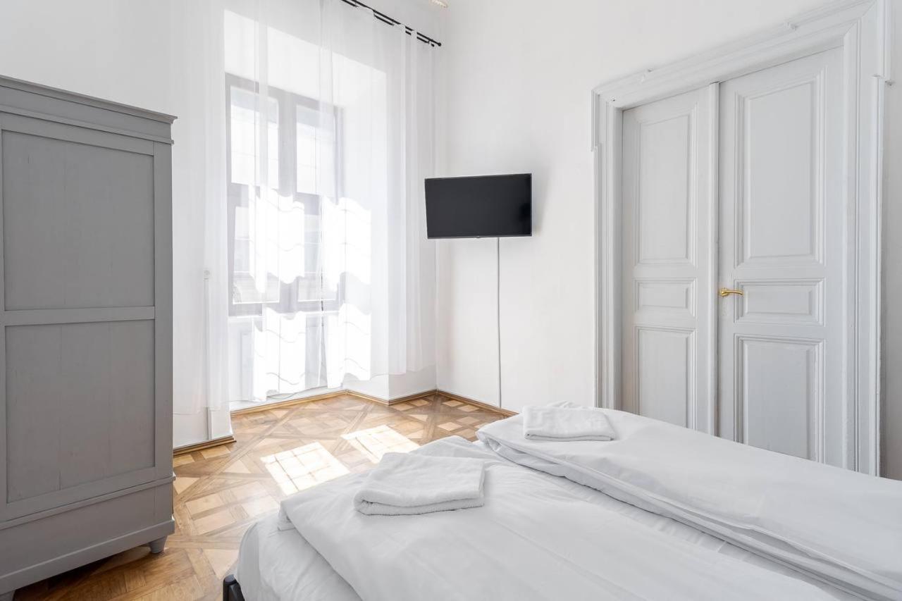 Апартаменти На Площі Ринок 12 Lviv Extérieur photo